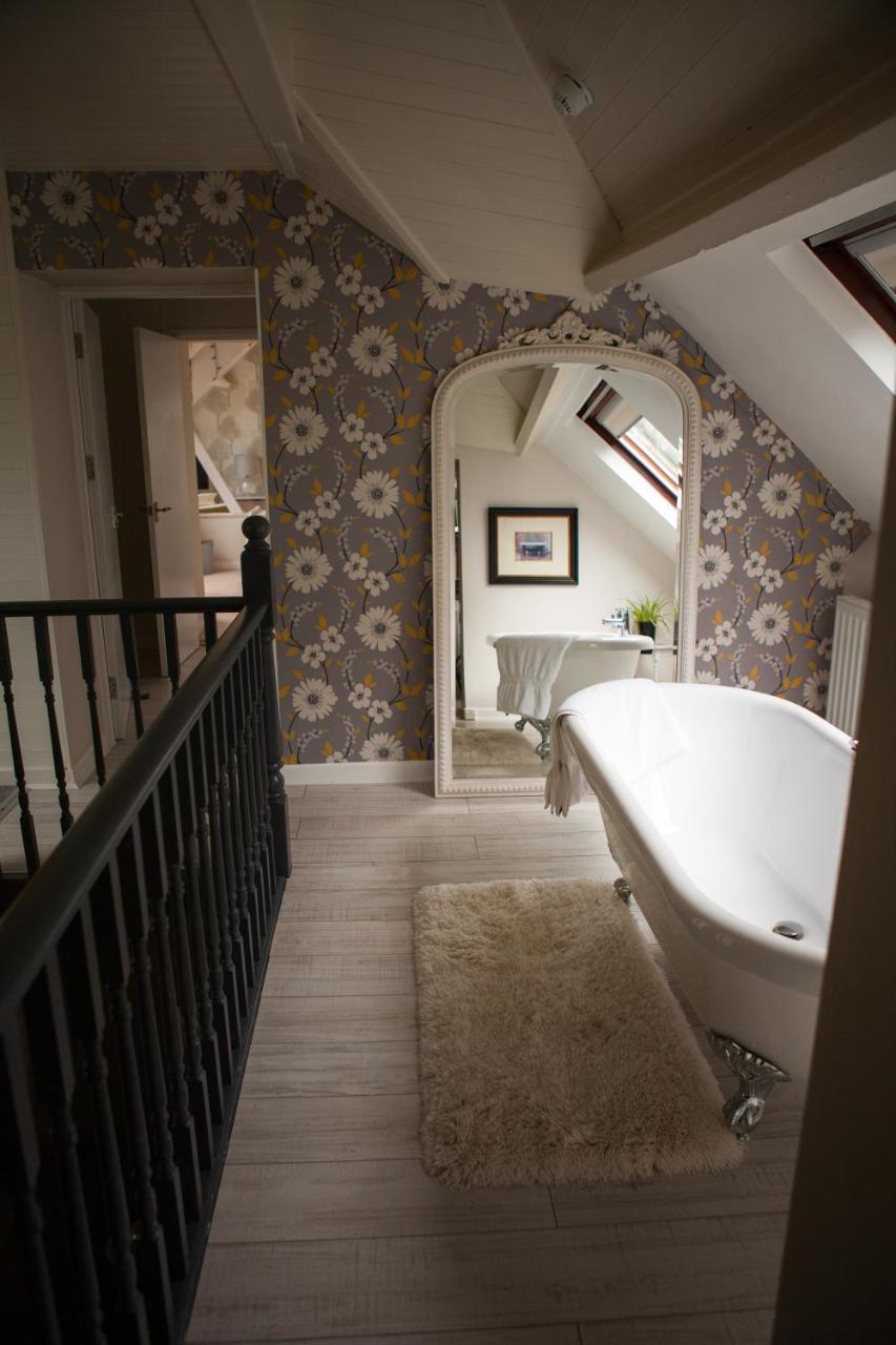 Ty Croeso Boutique B&B Крикоуел Екстериор снимка